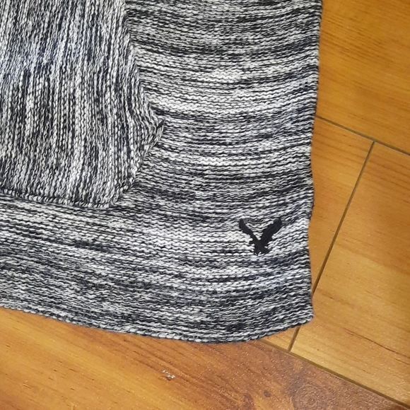 American Eagle Vintage sweater with‎ hood, small - Picture 7 of 9